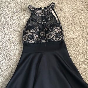 Pretty dress for various occasions